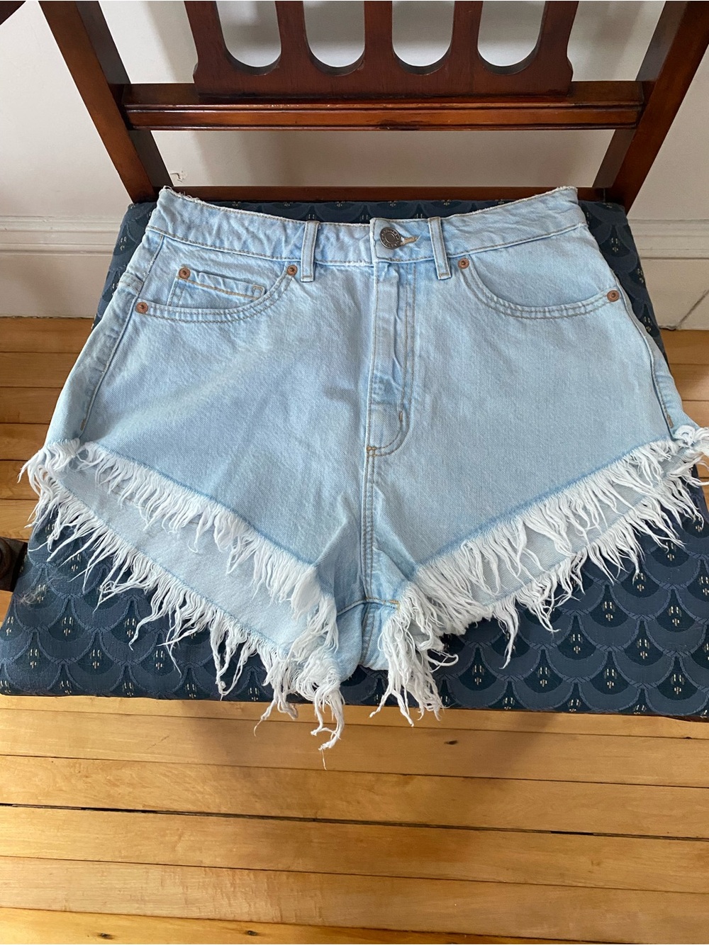 NWT Garage High-Waist Light Blue Frayed Denim Shorts